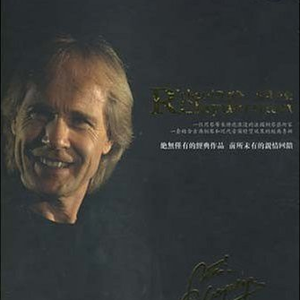 工人把我摁在桌子上 草
